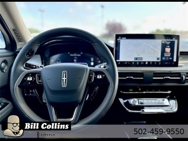 2024 Lincoln Corsair Premiere Image 9 of 24