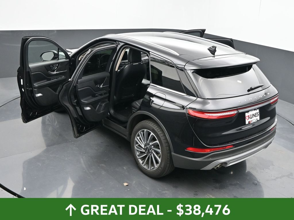 Vehicle image 42 of 75