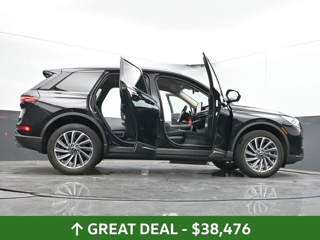Vehicle image 24 of 75