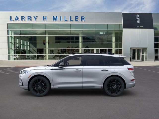 Vehicle image 3 of 22