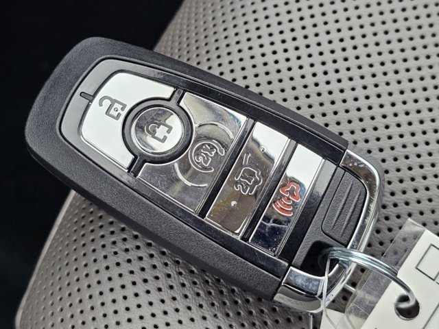 Vehicle image 34 of 34