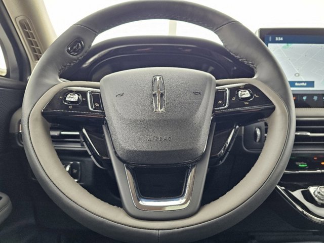 Vehicle image 29 of 34