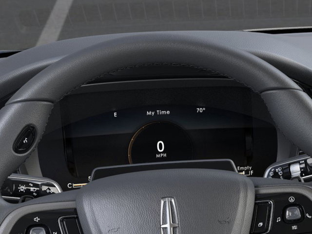 Vehicle image 13 of 22