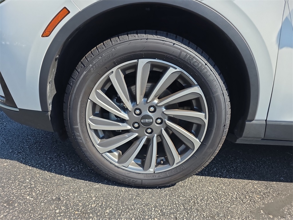 2024 Lincoln Corsair Reserve Image 11 of 28