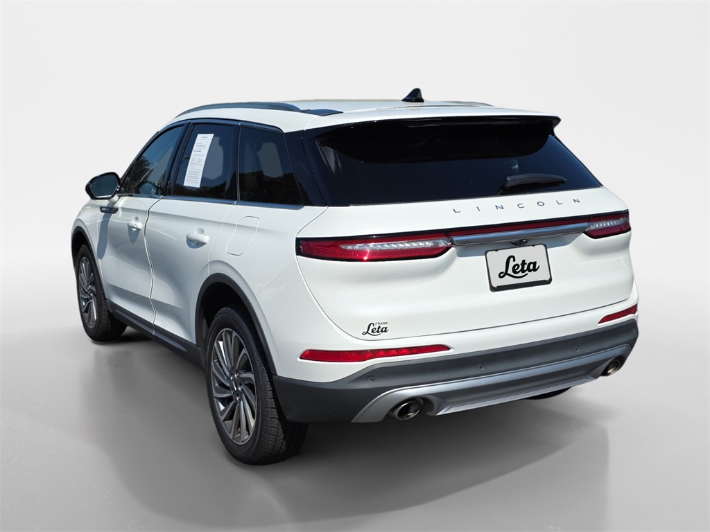 2024 Lincoln Corsair Reserve Image 7 of 28