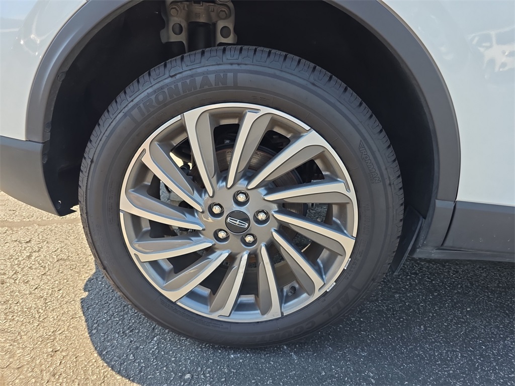 2024 Lincoln Corsair Reserve Image 10 of 28