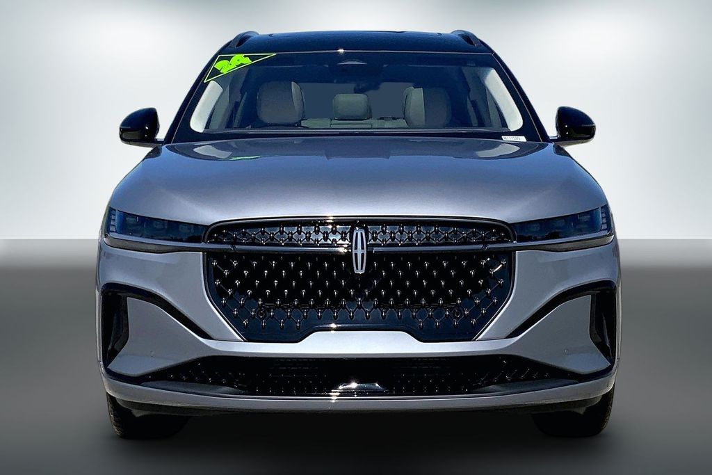 2024 Lincoln Nautilus Black Label Image 3 of 31