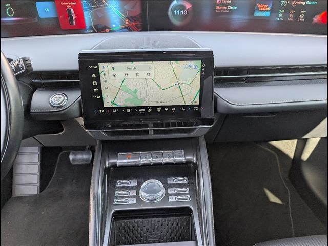 2024 Lincoln Nautilus Premiere Image 12 of 22