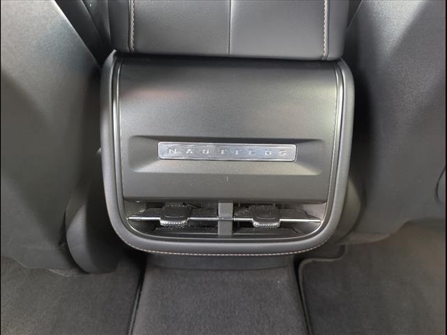 2024 Lincoln Nautilus Premiere Image 15 of 22