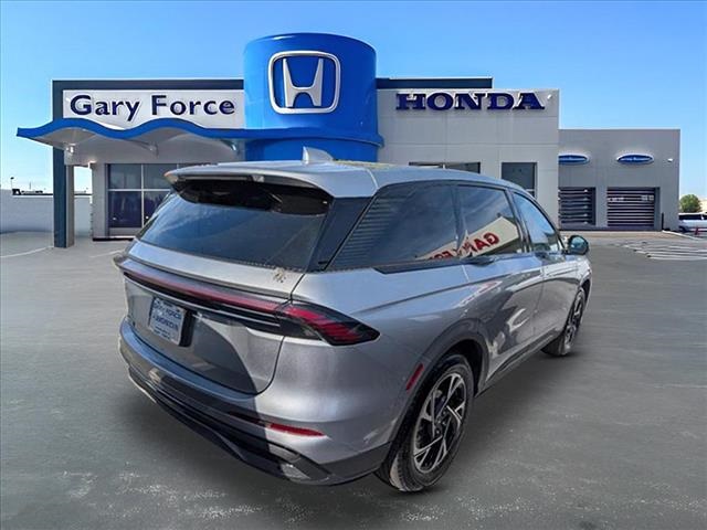 2024 Lincoln Nautilus Premiere Image 3 of 22