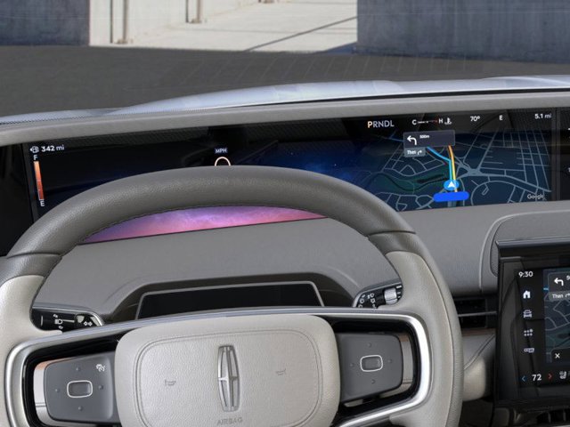 2024 Lincoln Nautilus Reserve Image 14 of 23