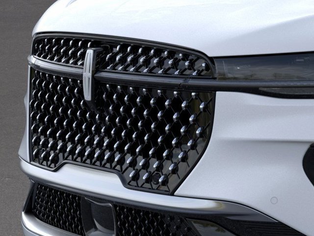 2024 Lincoln Nautilus Reserve Image 18 of 23