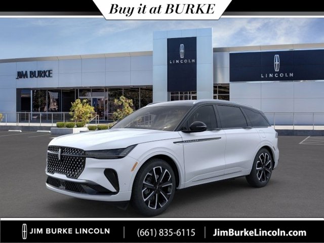 2024 Lincoln Nautilus Reserve Image 1 of 23