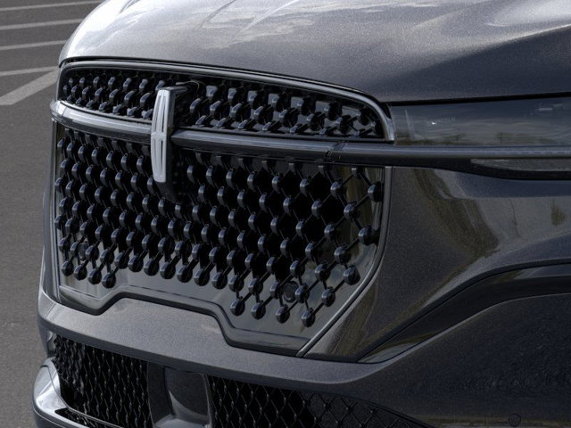 Vehicle image 17 of 22