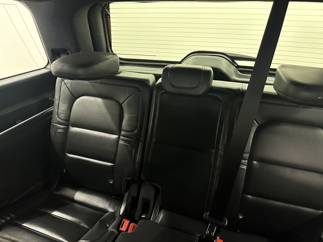 2024 Lincoln Navigator Premiere Image 12 of 41