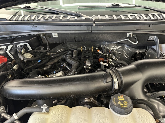 2024 Lincoln Navigator Premiere Image 7 of 41