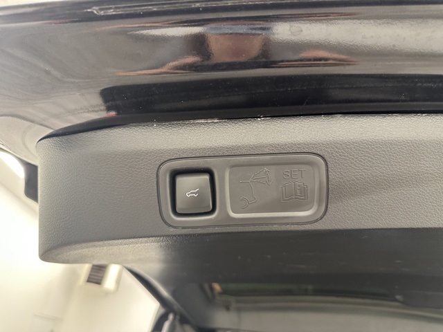 2024 Lincoln Navigator Premiere Image 41 of 41