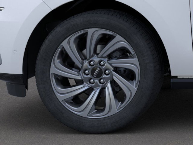 Vehicle image 19 of 23