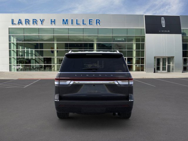 Vehicle image 5 of 23
