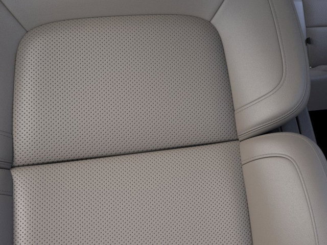 Vehicle image 16 of 23