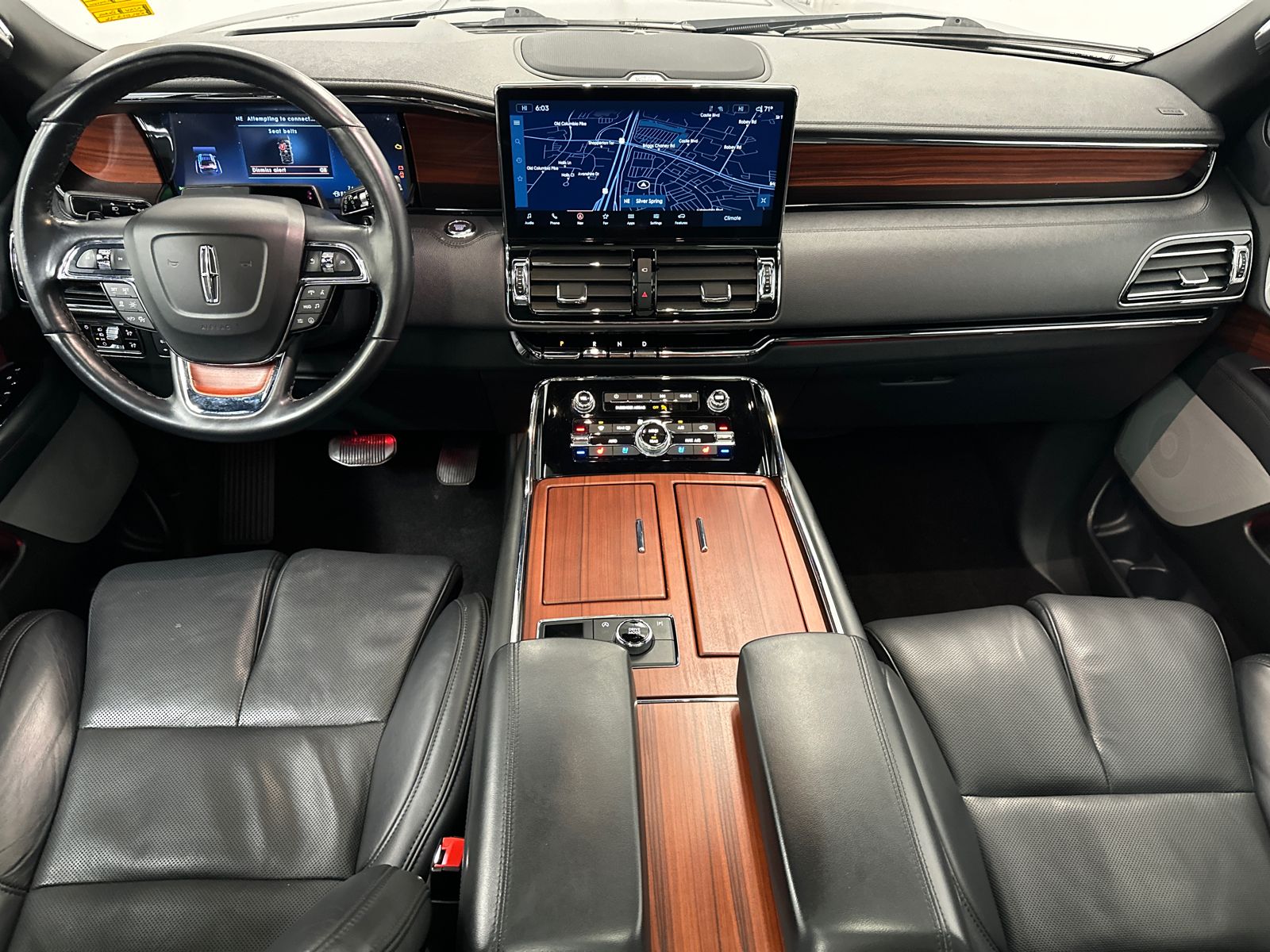 2024 Lincoln Navigator Reserve Image 15 of 40