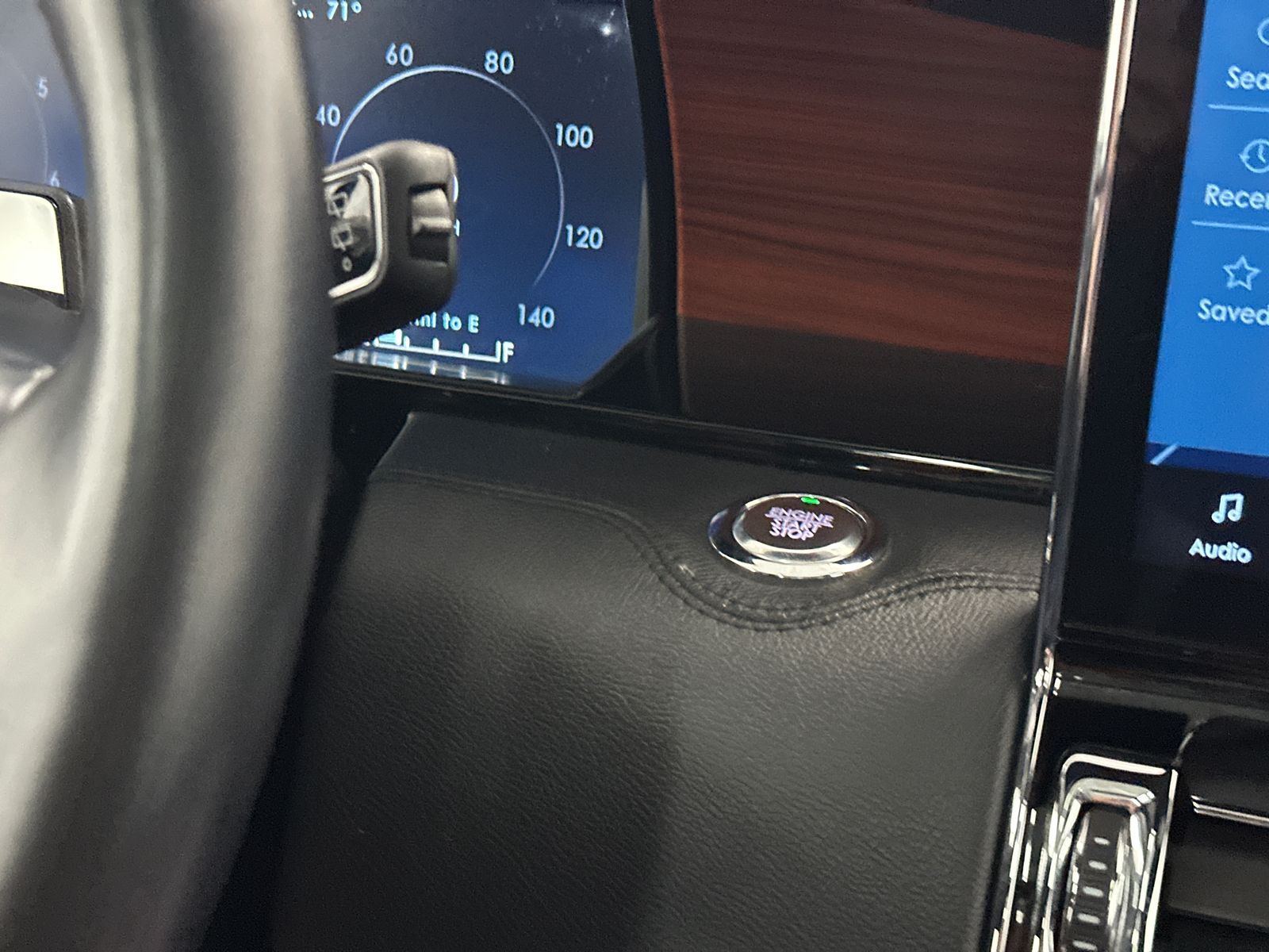 2024 Lincoln Navigator Reserve Image 35 of 40