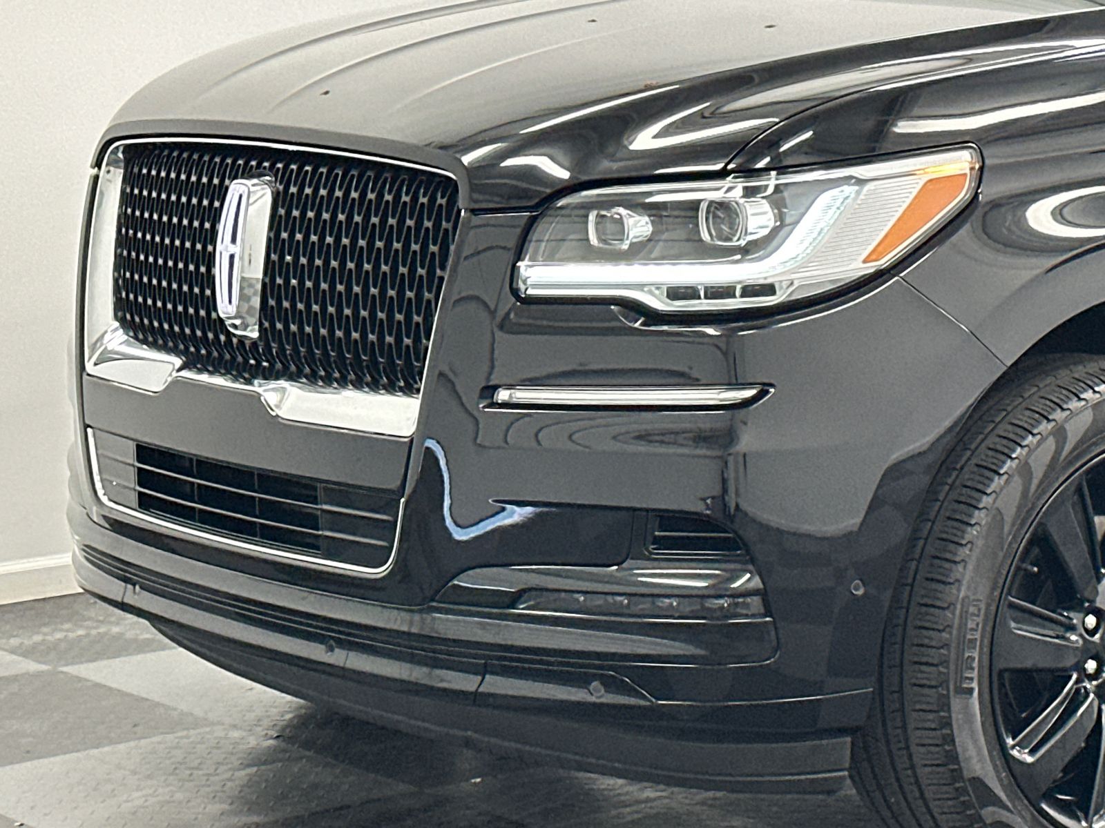 2024 Lincoln Navigator Reserve Image 32 of 40