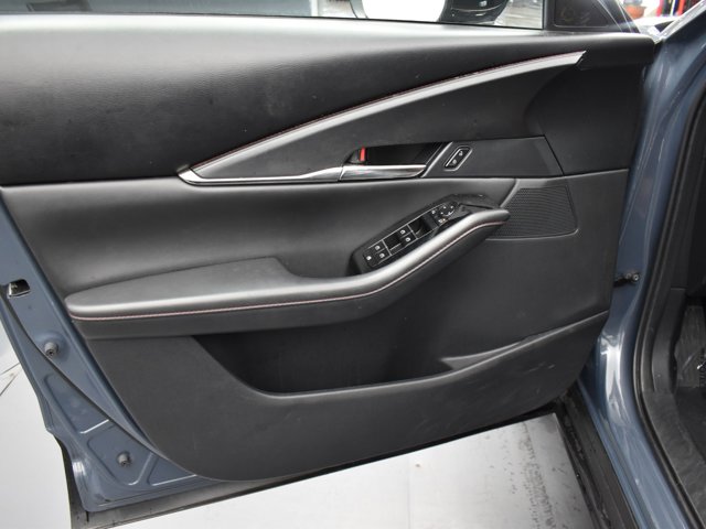 2024 Mazda CX-30 2.5 S Carbon Edition Image 27 of 34