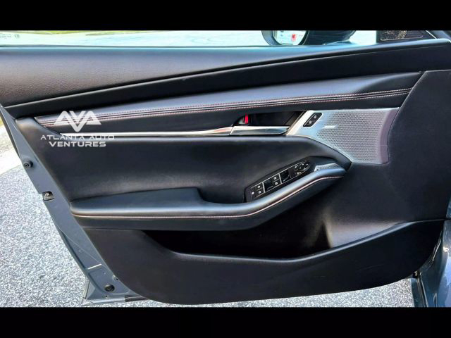 2024 Mazda Mazda3 Sedan 2.5 S Carbon Edition Image 31 of 33