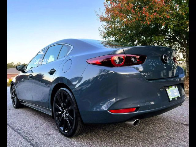 2024 Mazda Mazda3 Sedan 2.5 S Carbon Edition Image 11 of 33