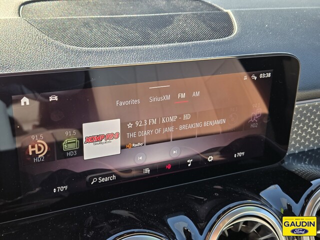 2024 Mercedes-Benz GLB 250 Image 19 of 24