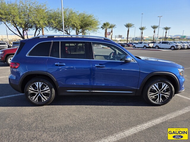 2024 Mercedes-Benz GLB 250 Image 4 of 24