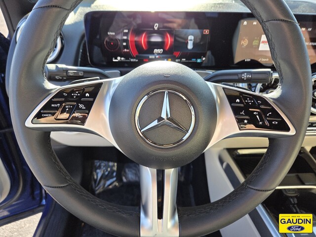 2024 Mercedes-Benz GLB 250 Image 17 of 24