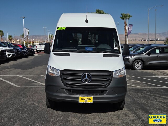 Vehicle image 2 of 23