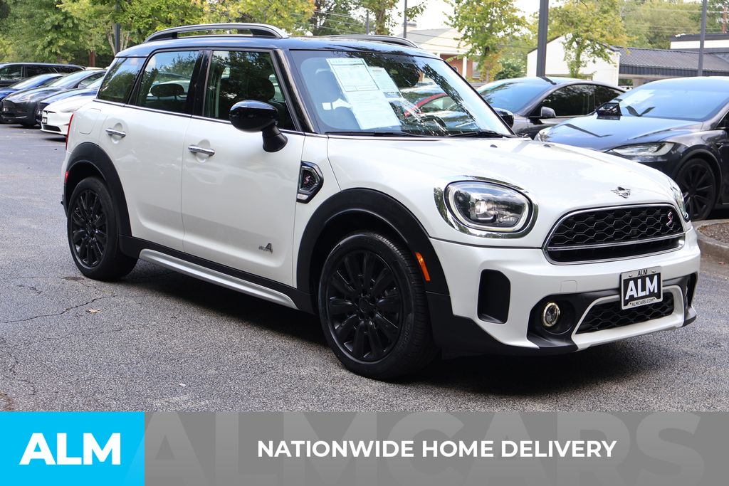 2024 MINI Cooper Countryman S Image 3 of 41