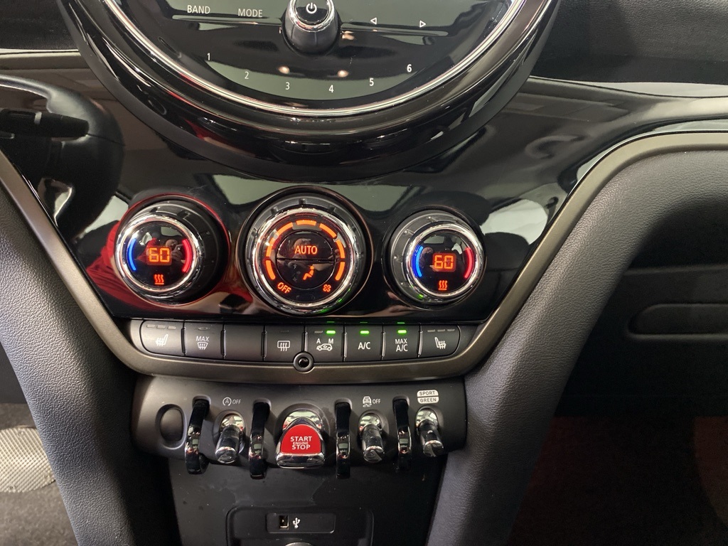 Vehicle image 23 of 23