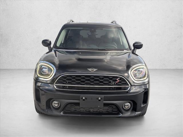 2024 MINI Cooper Countryman S Image 2 of 27