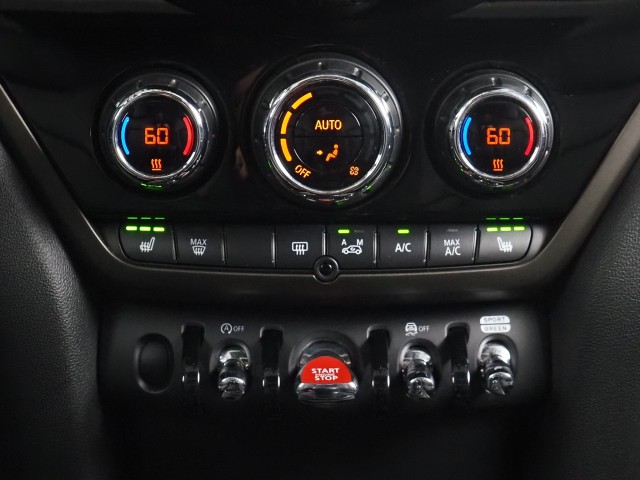 Vehicle image 59 of 61