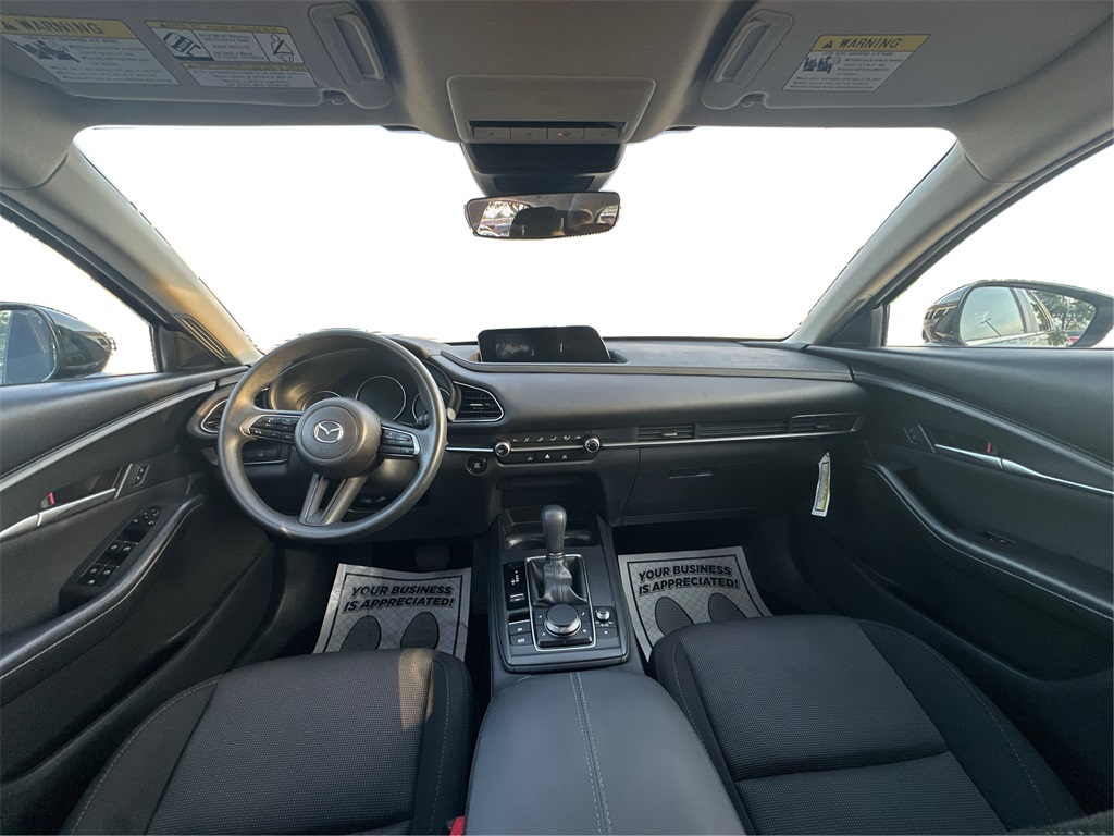 Vehicle image 16 of 20