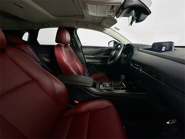 2024 Mazda CX-30 2.5 S Carbon Edition Image 14 of 30