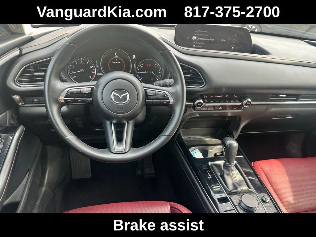 2024 Mazda CX-30 2.5 S Carbon Edition Image 23 of 29
