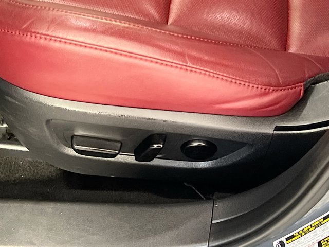 2024 Mazda CX-30 2.5 S Carbon Edition Image 27 of 33