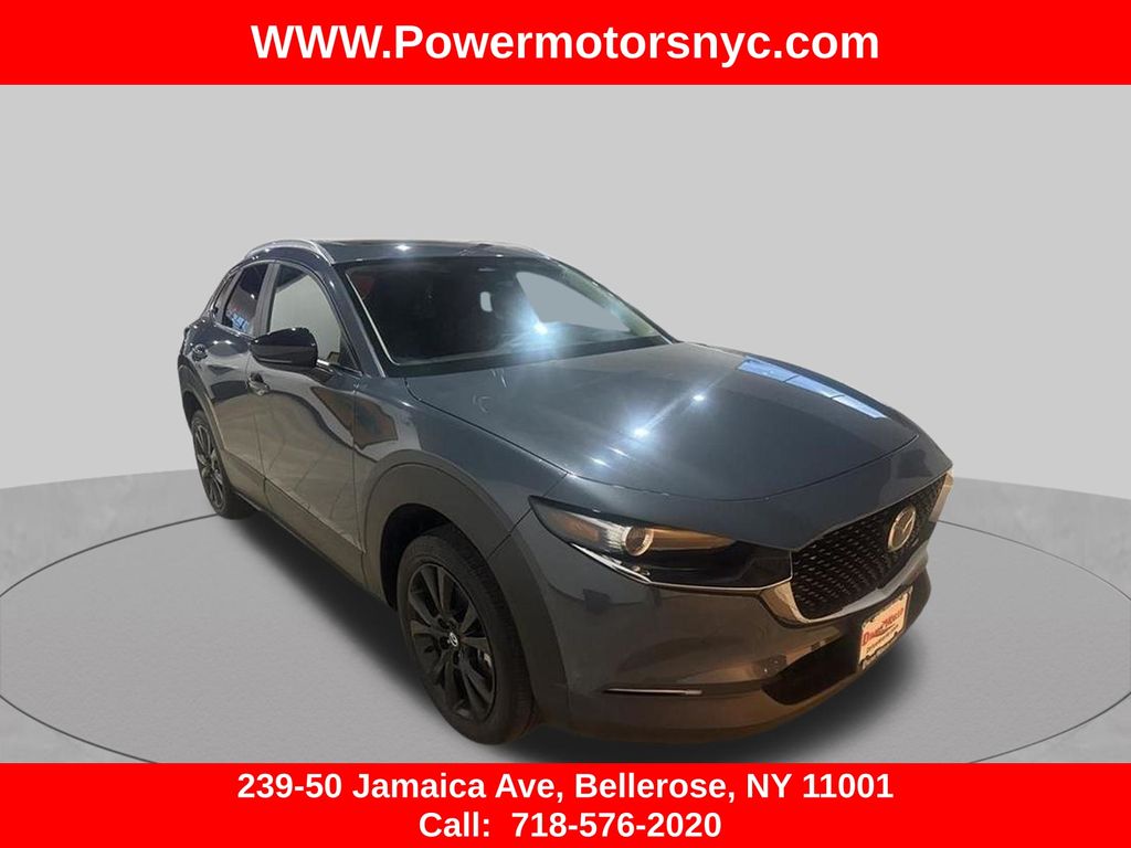 2024 Mazda CX-30 2.5 S Carbon Edition Image 3 of 40