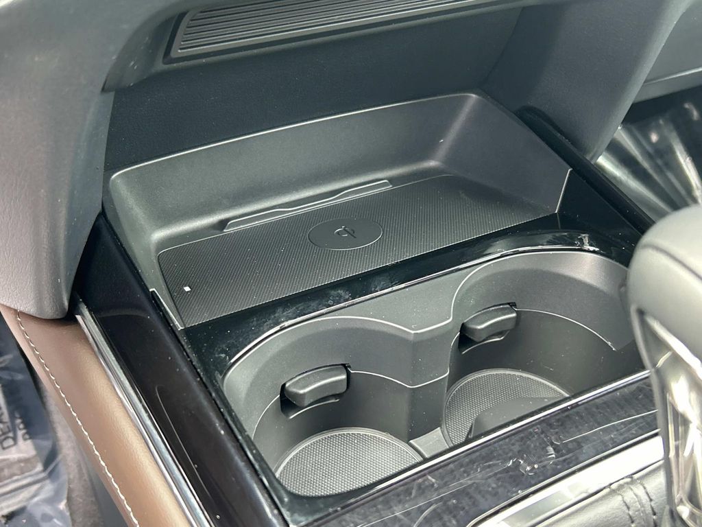 2024 Mazda CX-30 2.5 S Premium Package Image 19 of 30