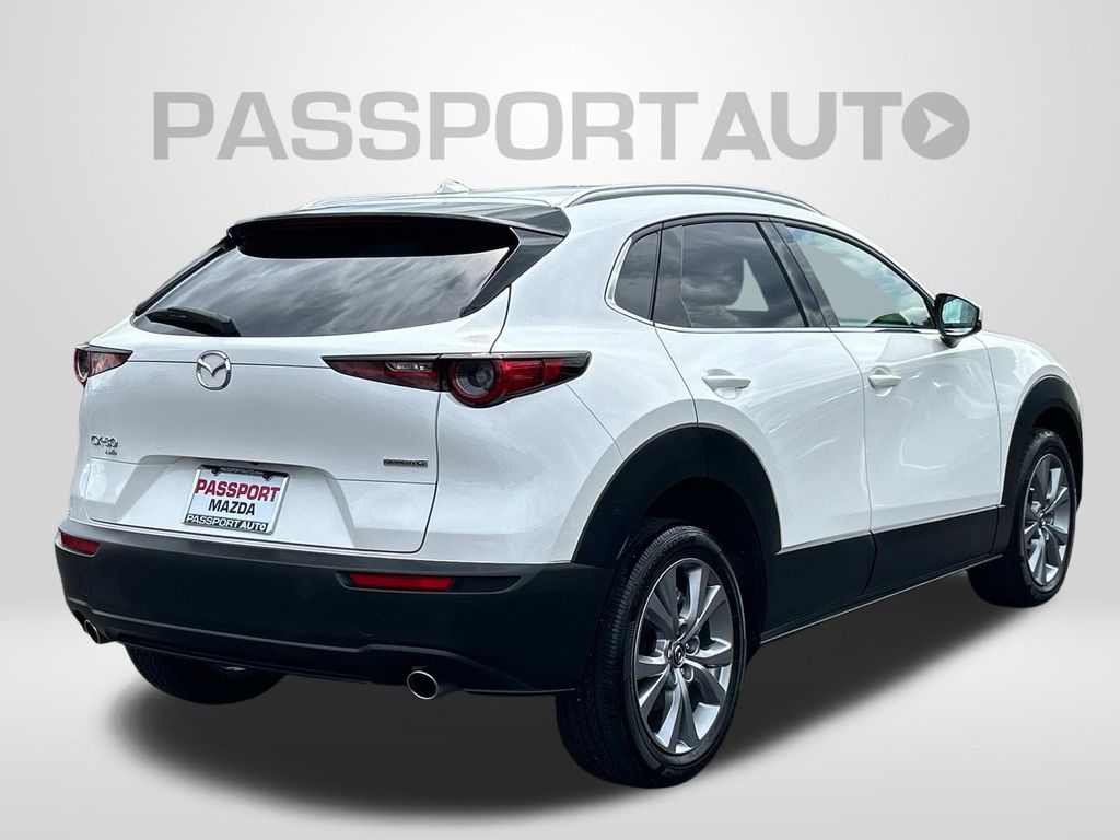 2024 Mazda CX-30 2.5 S Premium Package Image 4 of 30