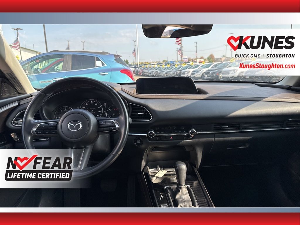 2024 Mazda CX-30 2.5 S Premium Package Image 23 of 49