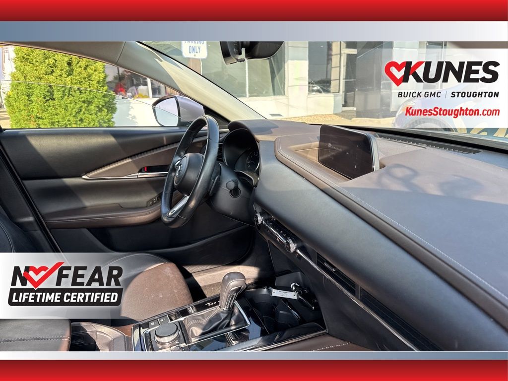 2024 Mazda CX-30 2.5 S Premium Package Image 26 of 49