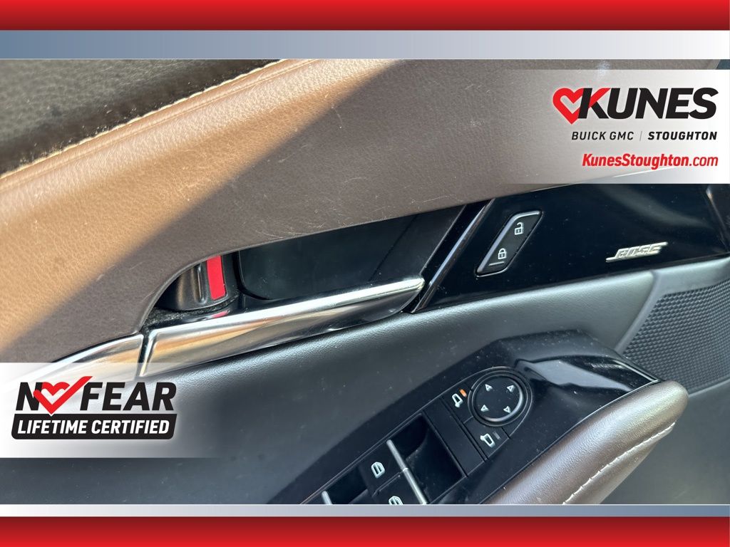 2024 Mazda CX-30 2.5 S Premium Package Image 37 of 49
