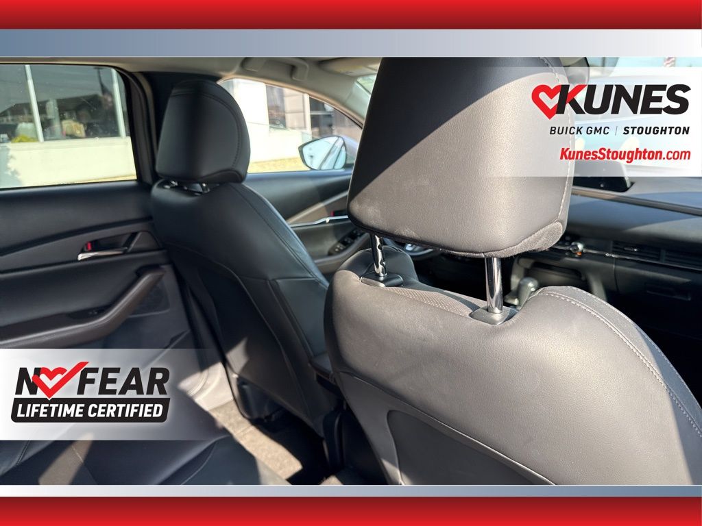 2024 Mazda CX-30 2.5 S Premium Package Image 42 of 49