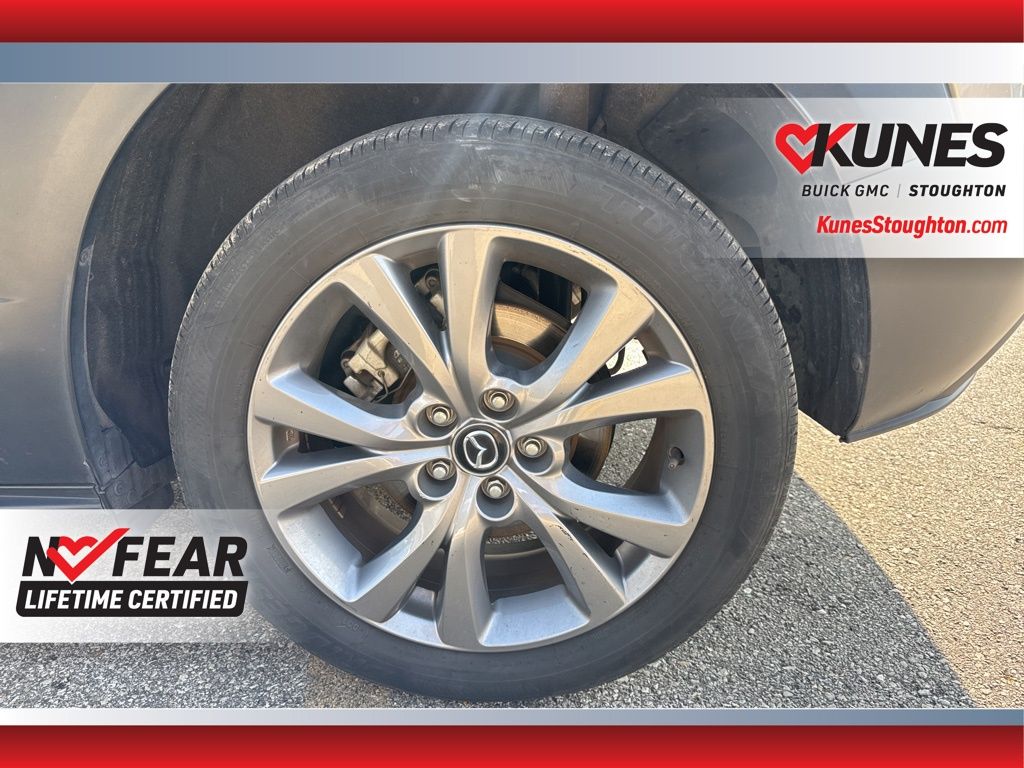 2024 Mazda CX-30 2.5 S Premium Package Image 15 of 49